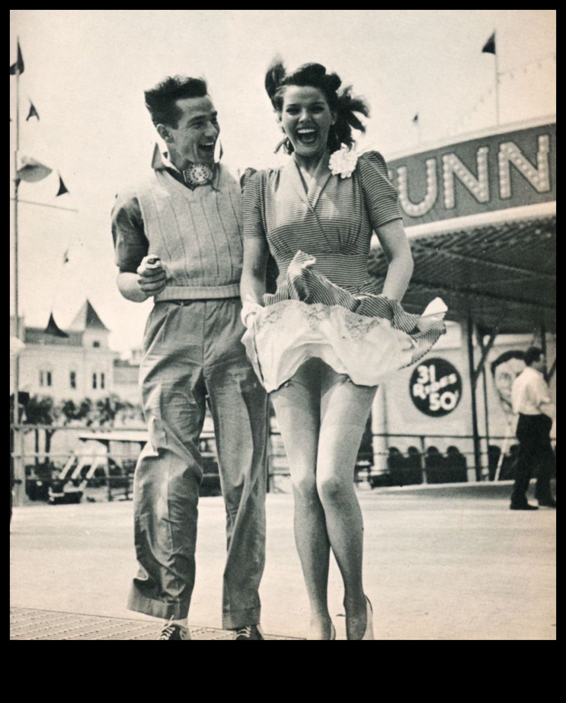 Fashion Time Warp: תלבושות וינטג' מתריסות לעידנים