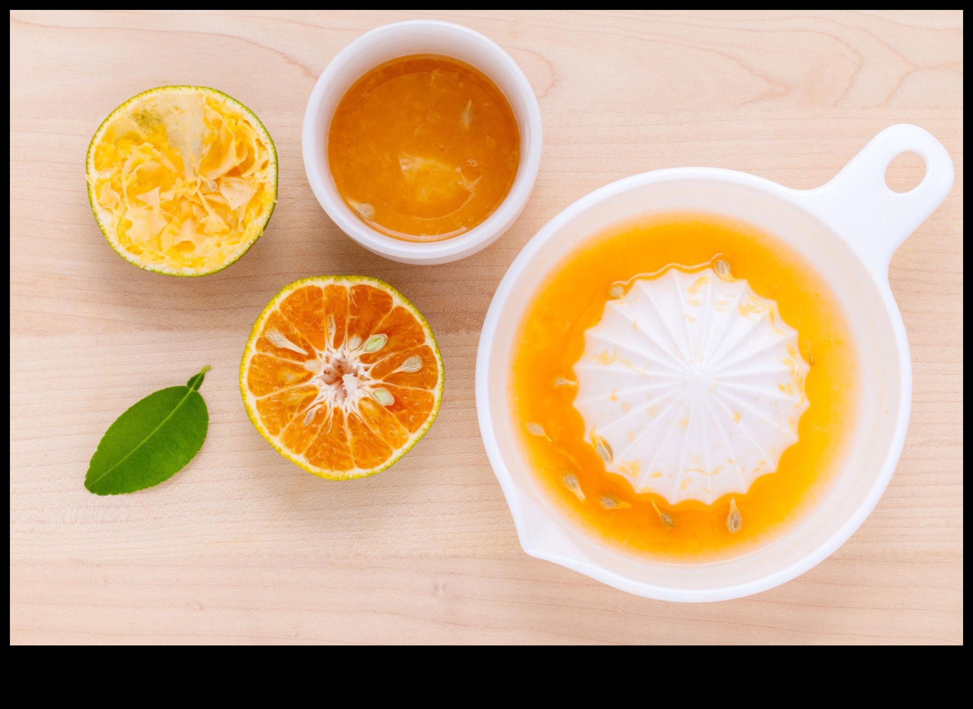 זן בוקר: מציאת שלווה בכל לגימה של מיצי פירות טריים