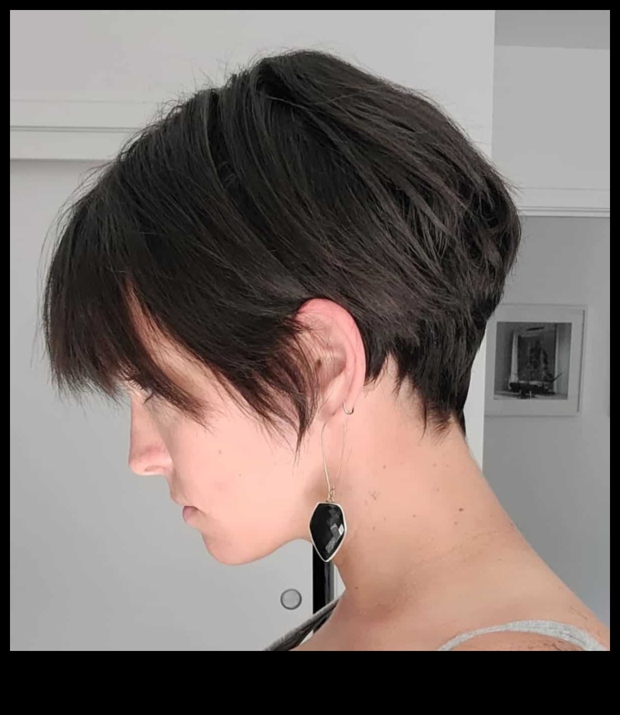 המשך שיק גילוח: תסרוקות קצרות חדשניות למראה נועז