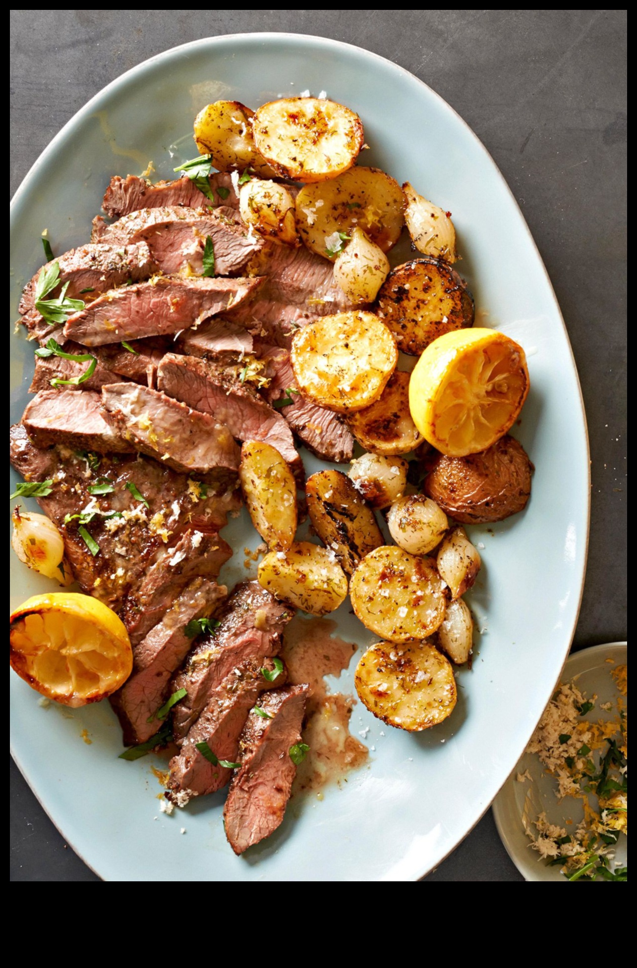 אלגנטיות חלבון: צלול לעולם הקולינרי שלנו של מתכוני גורמה